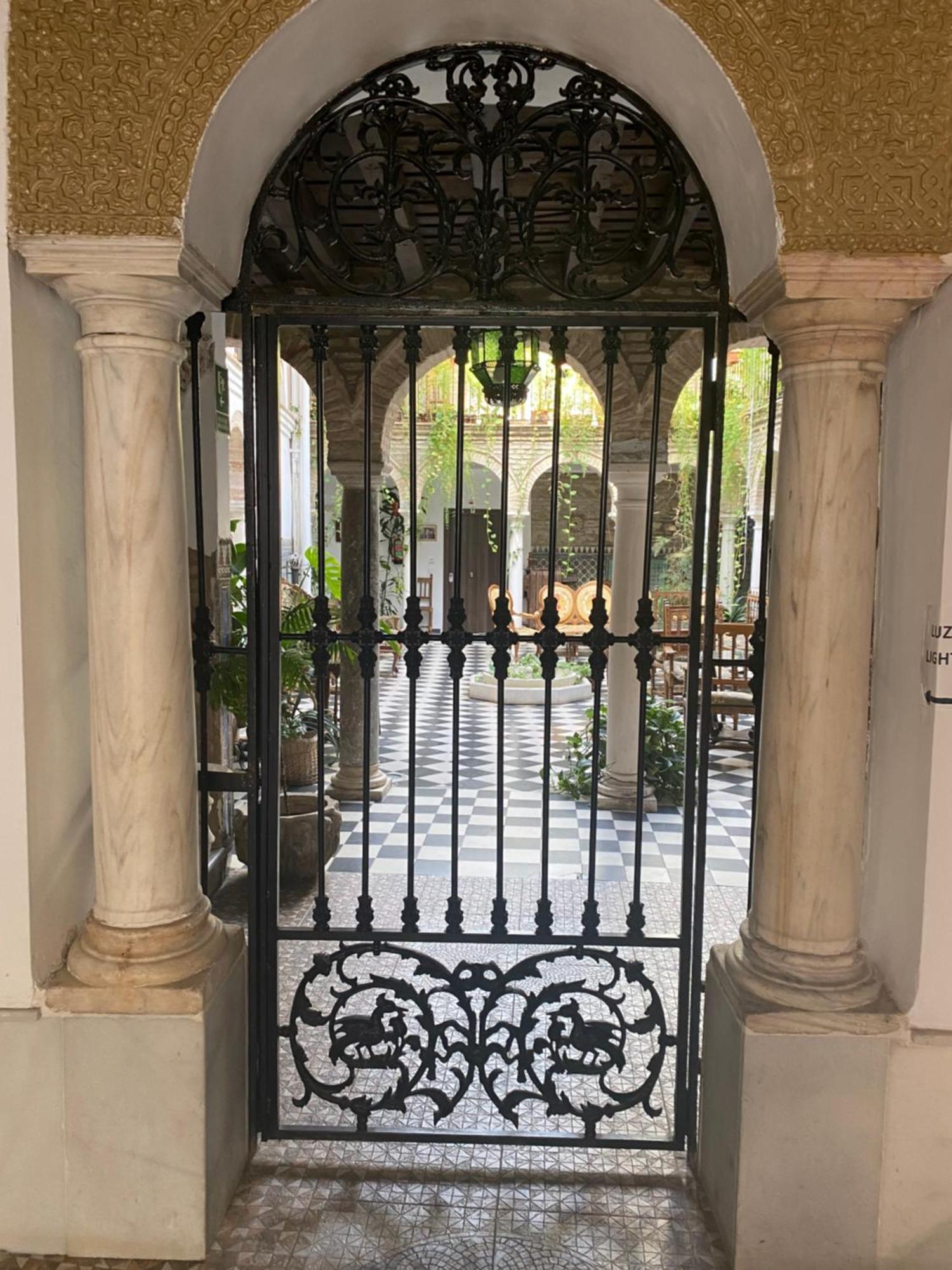 Hostal Palacio Del Corregidor Cordoba Exterior photo