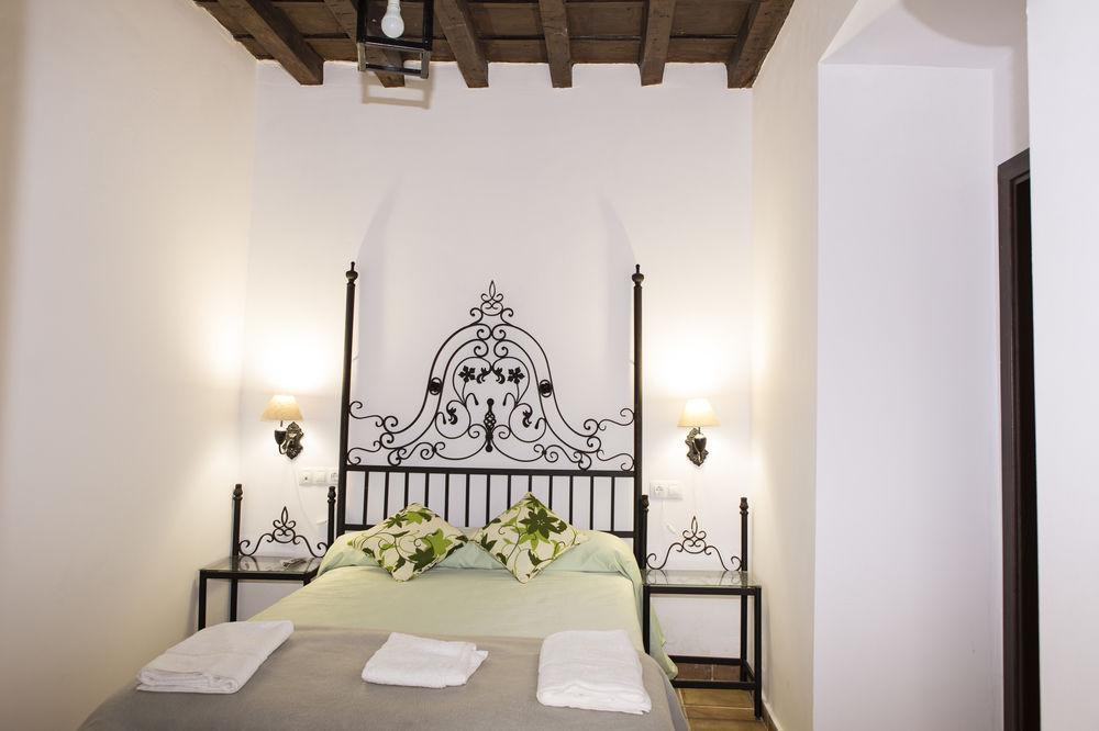 Hostal Palacio Del Corregidor Cordoba Exterior photo